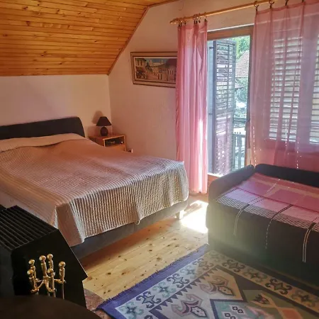 Vikendica Plivsko Jezero Lodge